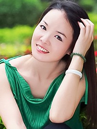 Asian Bride Yongzhen from Zhongshan