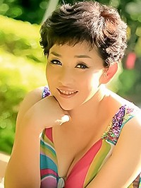 Asian Bride Lingling (Linda) from Shenzhen