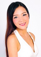 Weiwen (Vivi) from Guangzhou, China