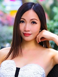 Asian Bride Zhihua (Zena) from Guangxi