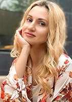 Anna from Mariupol, Ukraine