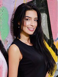 Latin single woman Katerine from Medellín