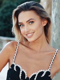 Russian single woman Nadejda from Barcelona