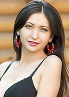 Alina from Kherson, Ukraine