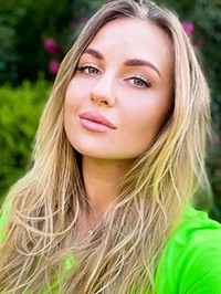 Ukrainian single Elena from Kyiv, Ukraine