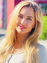 Single Elena from Kyiv, Ukraine