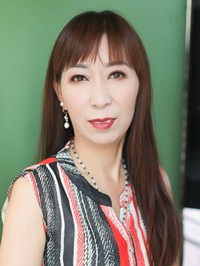 Asian single woman Xiaojuan from Beijingzi