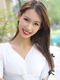 Asian single woman Siwen from Yulin