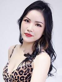 Asian single woman Dongyue from Zibo