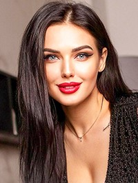 Single Elena from Kyiv, Ukraine