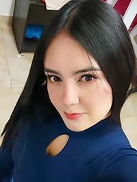 Latin single woman Carmen from Ibague